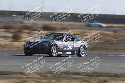 media/Nov-17-2024-CalClub SCCA (Sun) [[5252d9c58e]]/Around the Pits/